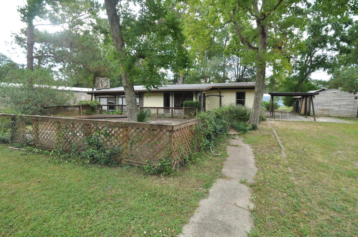 8439 HOUSTON Street