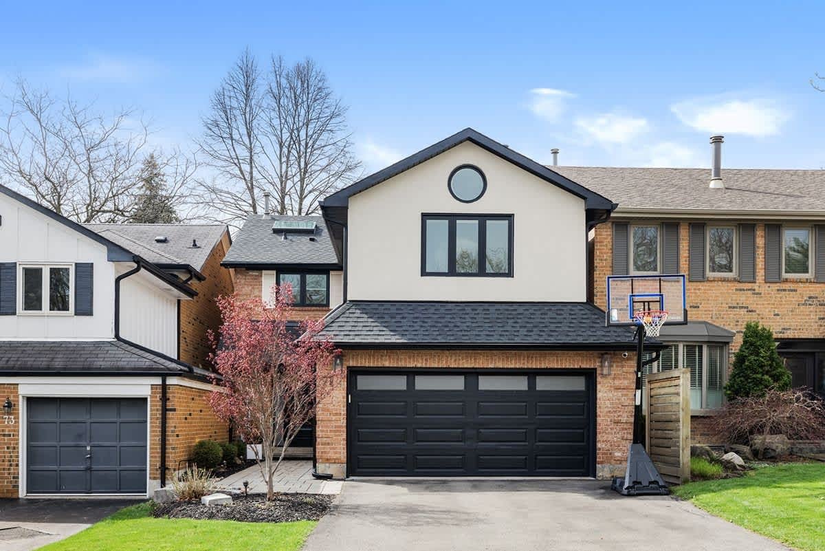 71 Chiswell Crescent