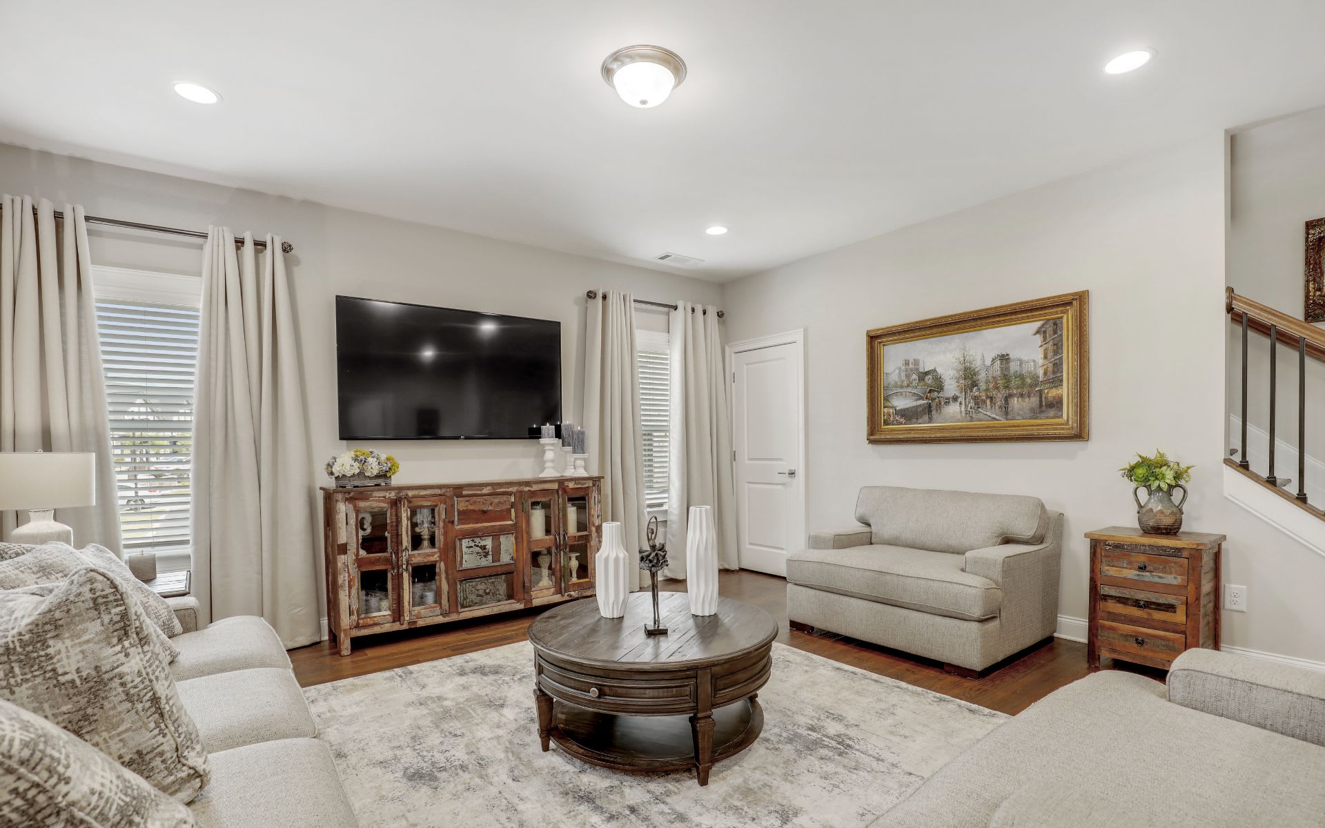 6626 Sterling Drive