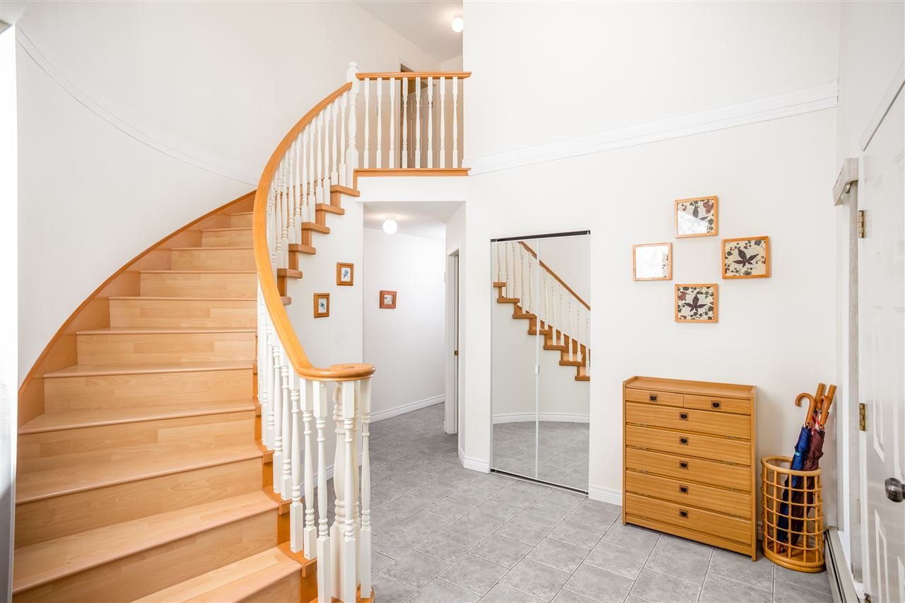 15717 106 Ave
