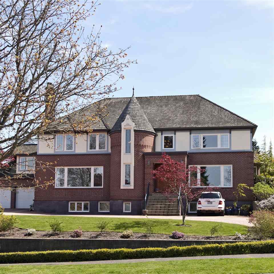 1538 Western Cres