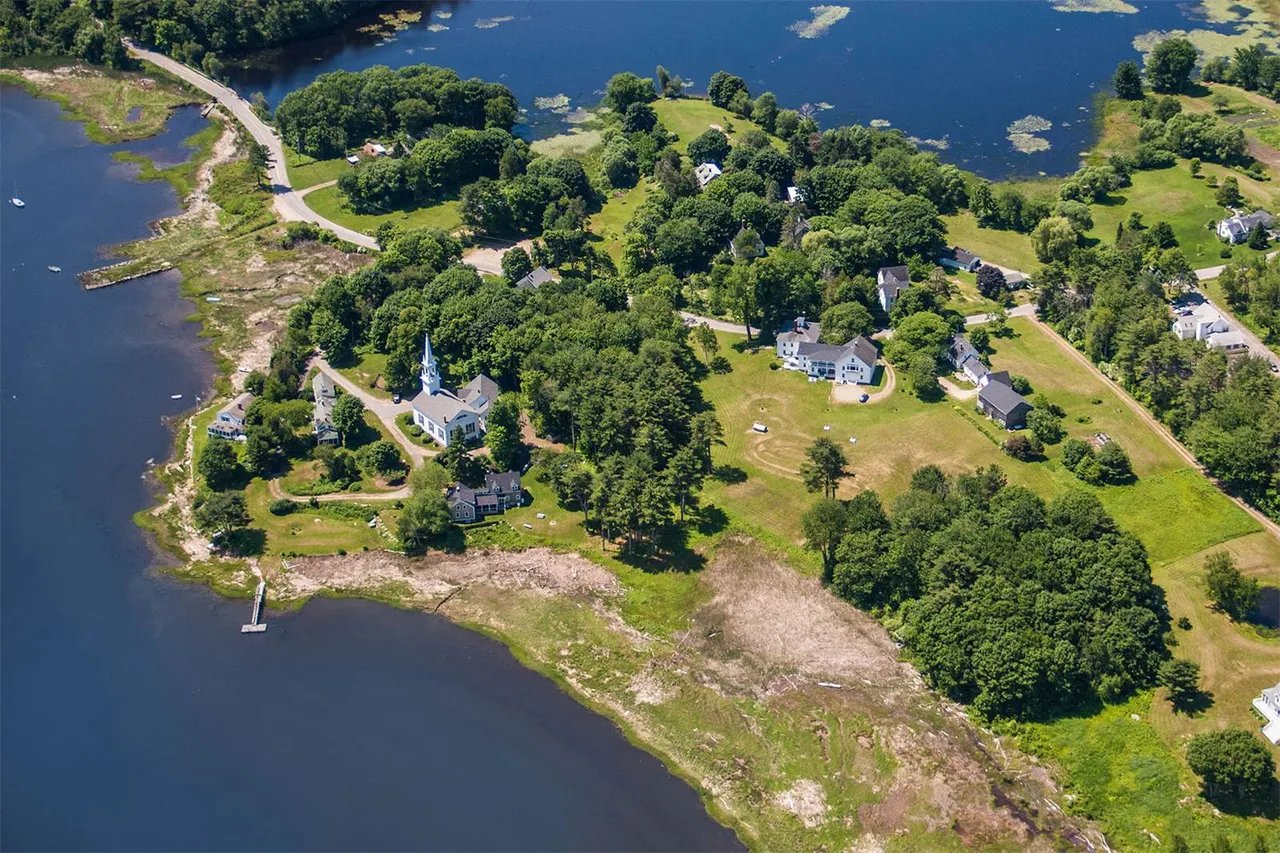 New Listing – 21 Church Lane, Phippsburg, Maine 04562 – Maine Real Estate