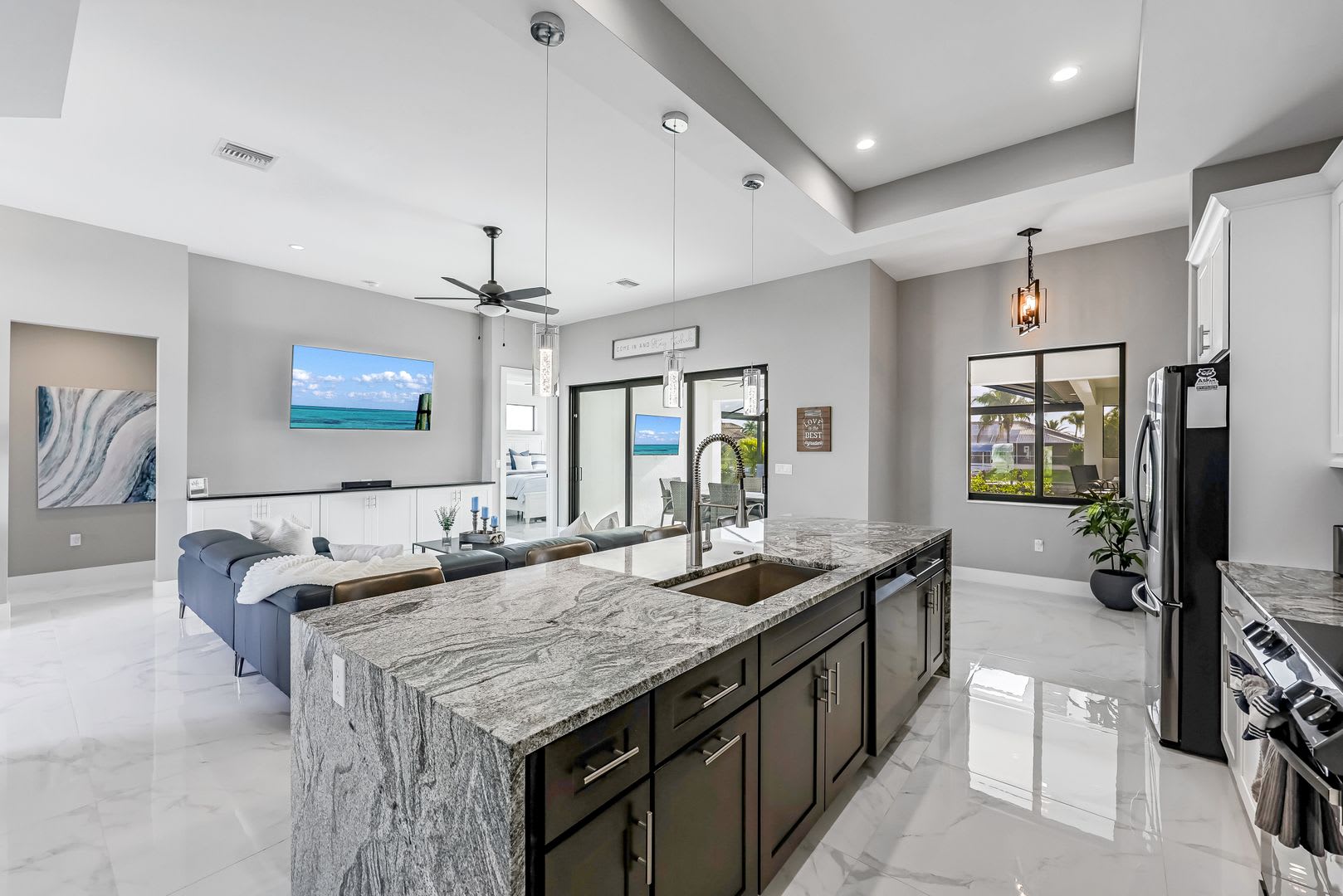 121 NW 38th Avenue 