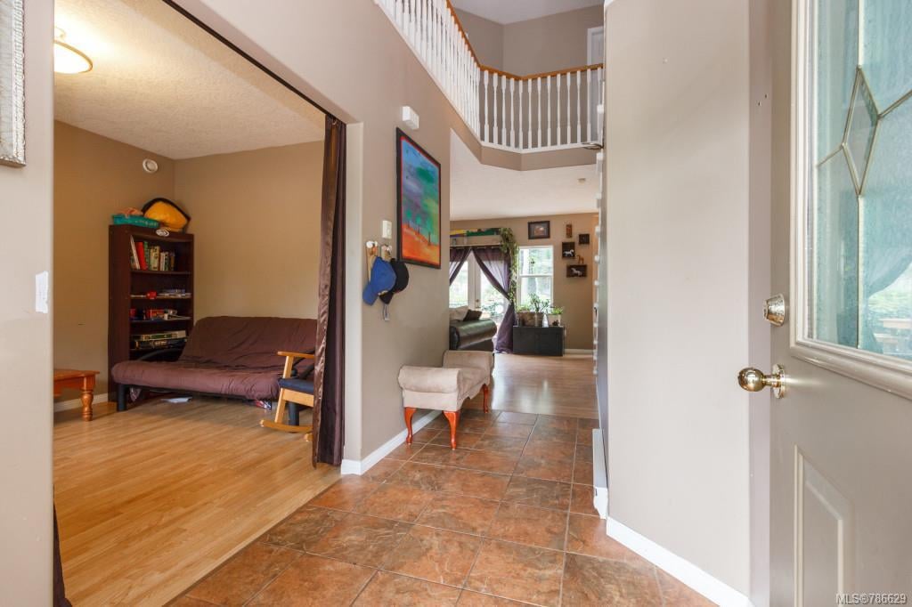 2296 Selwyn Rd, Langford