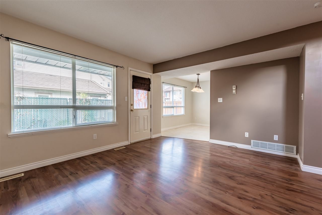8-1656 Agassiz-Rosedale Hwy