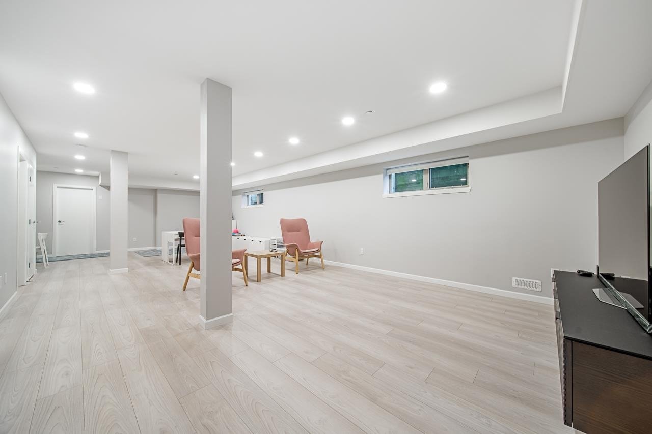 22-3750 Edgemont Blvd