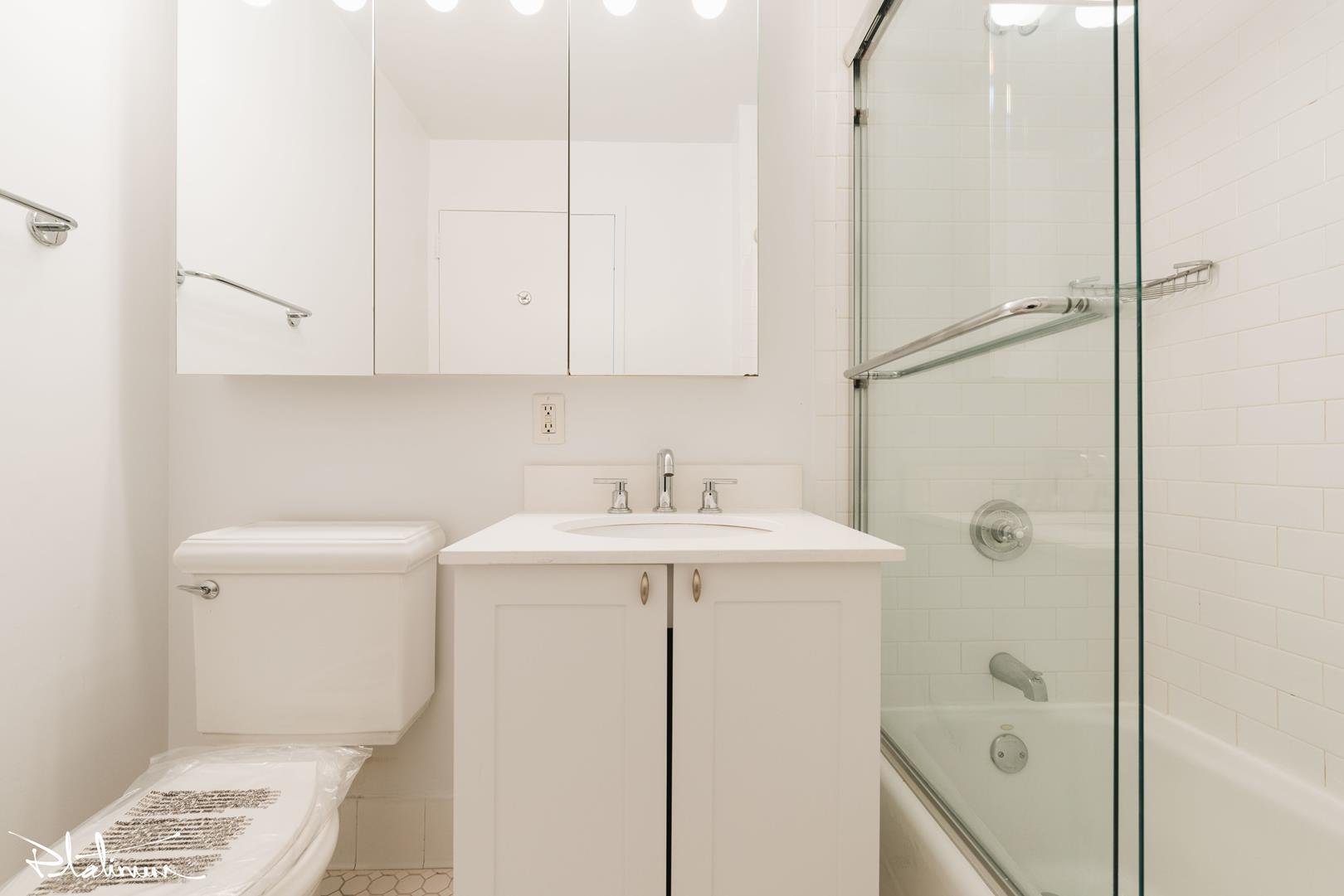 2 Gold Street, Apt 3G