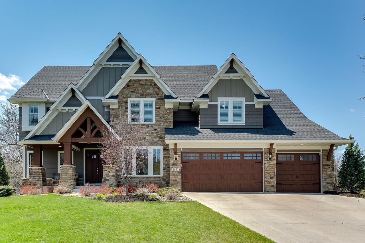 3631 Landings Dr