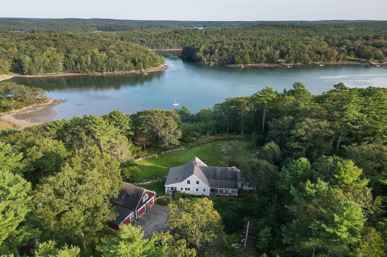 New Waterfront Listing! 18 High Head Road, Edgecomb, Maine – $1,250,000
