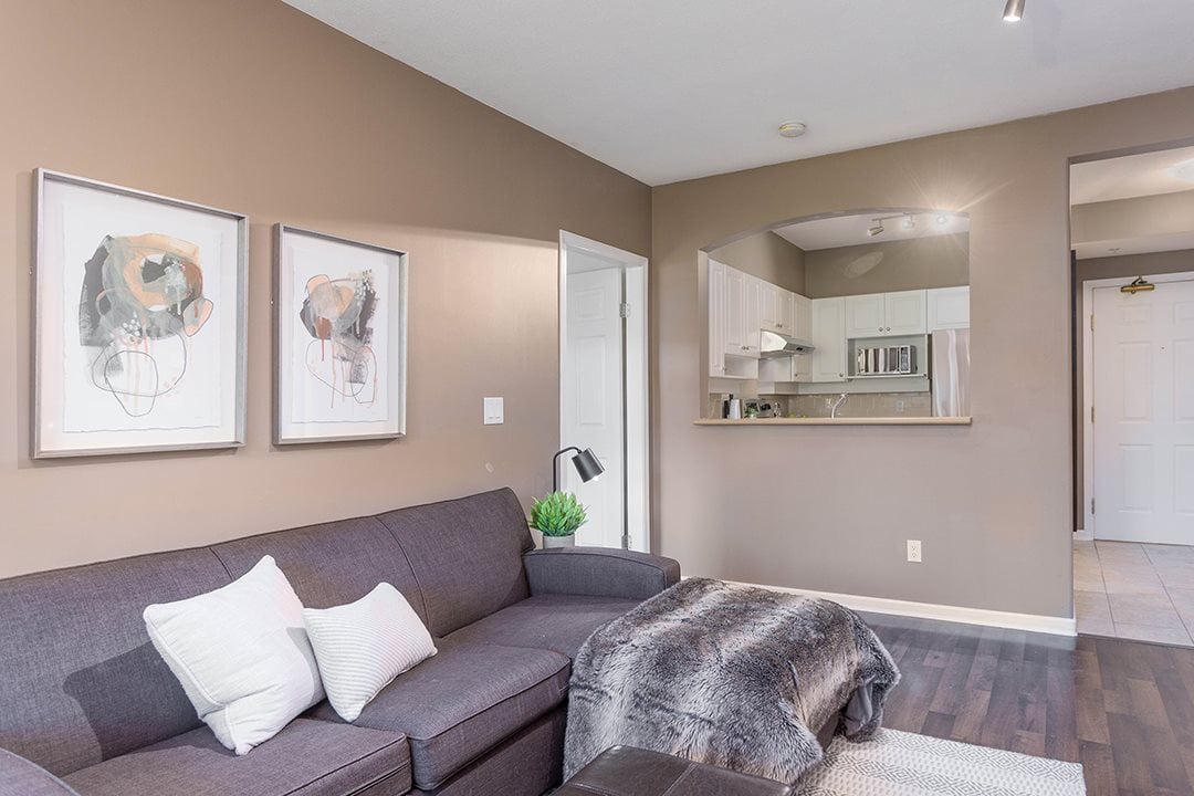315-3608 Deercrest Dr