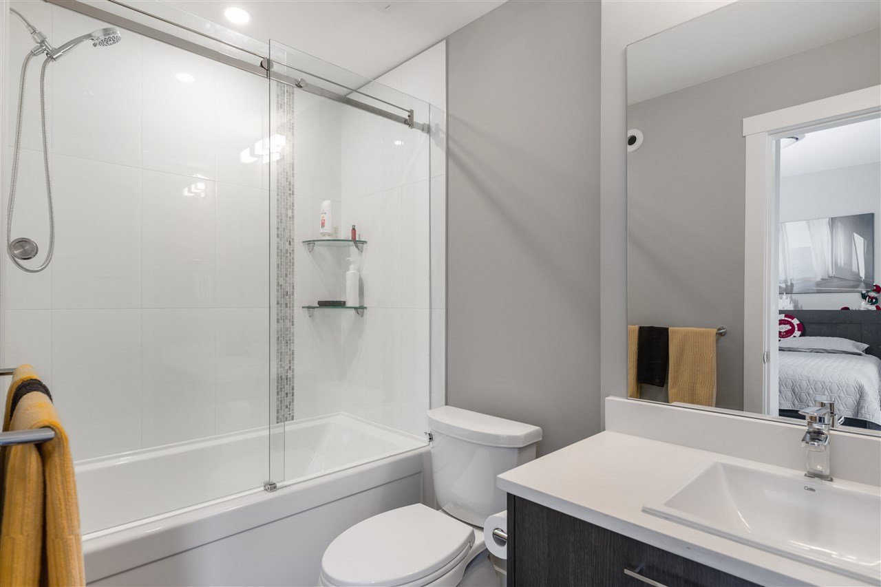 303-1784 Osprey Dr