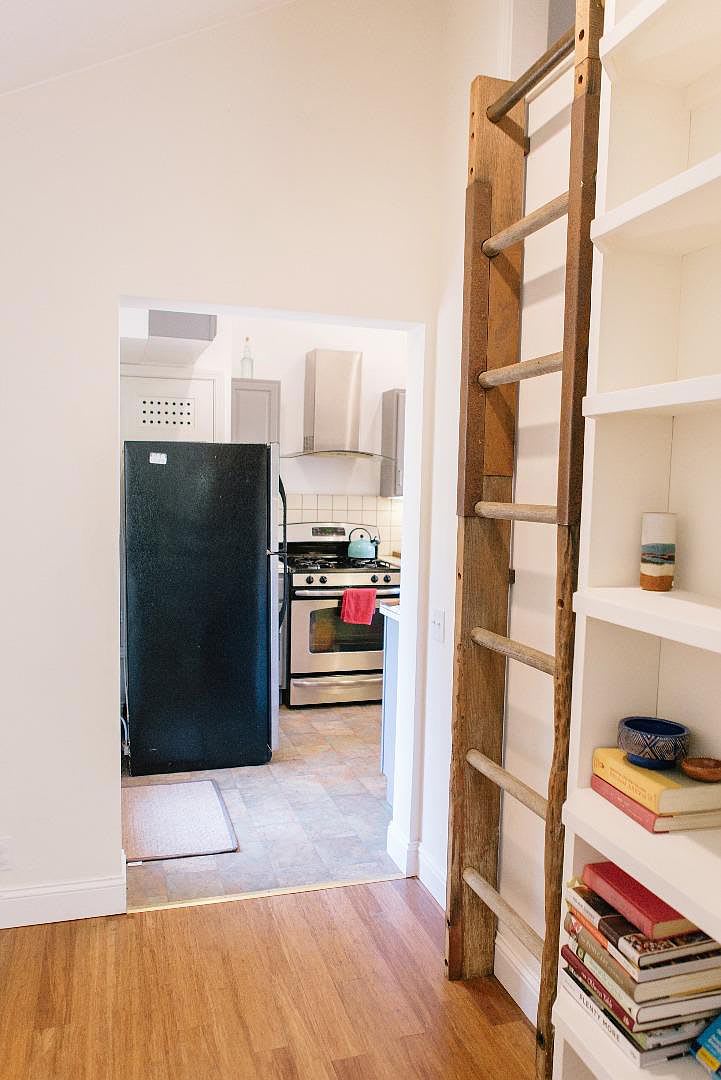 3 Wawona Rd