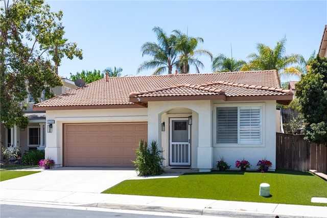 1248 Emeraldport Street