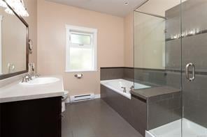 2140 Gourman Pl