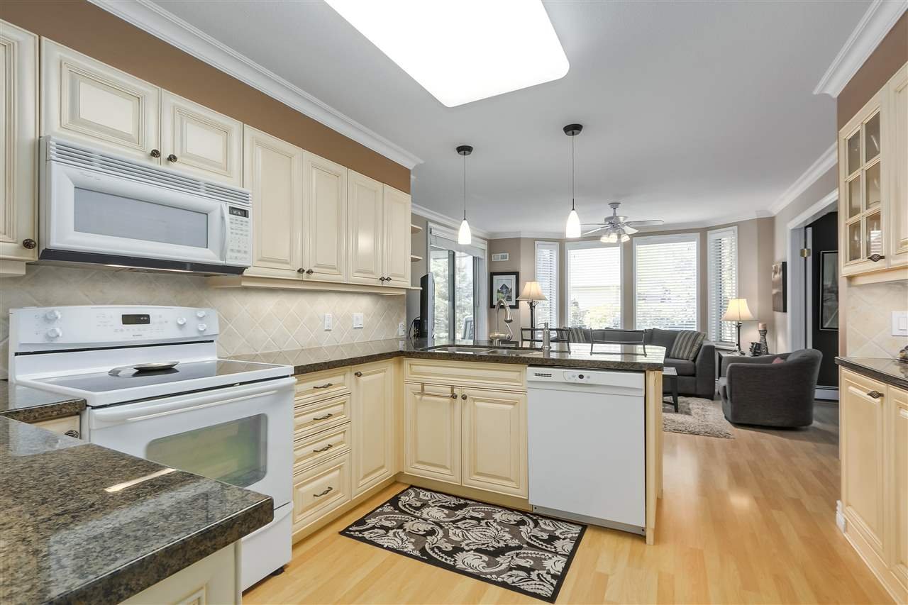 105-1675 Augusta Ave