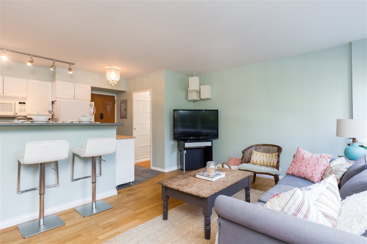 320-1445 Marpole Ave