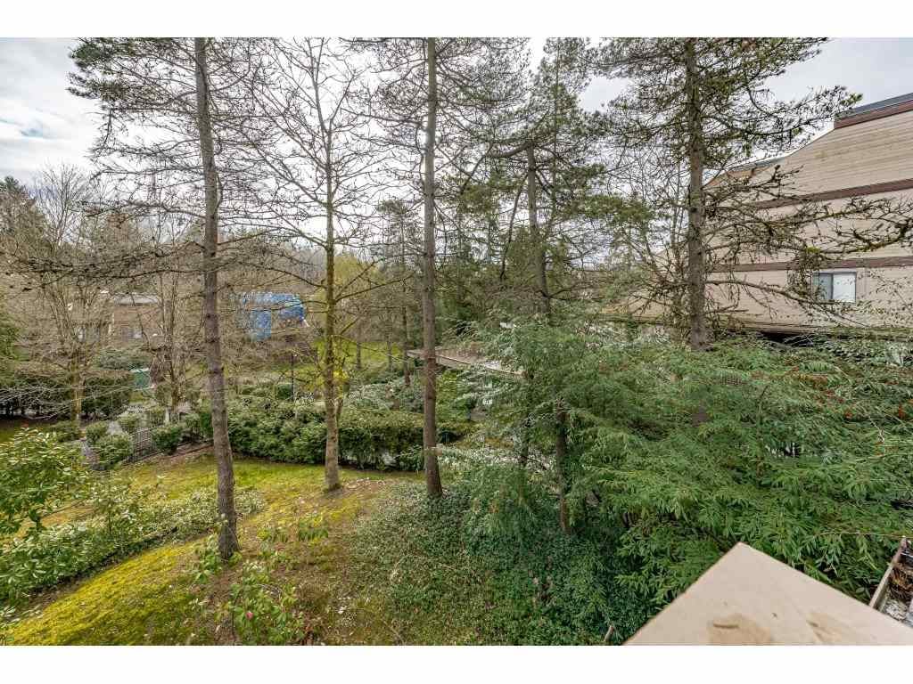 101-9149 Saturna Dr