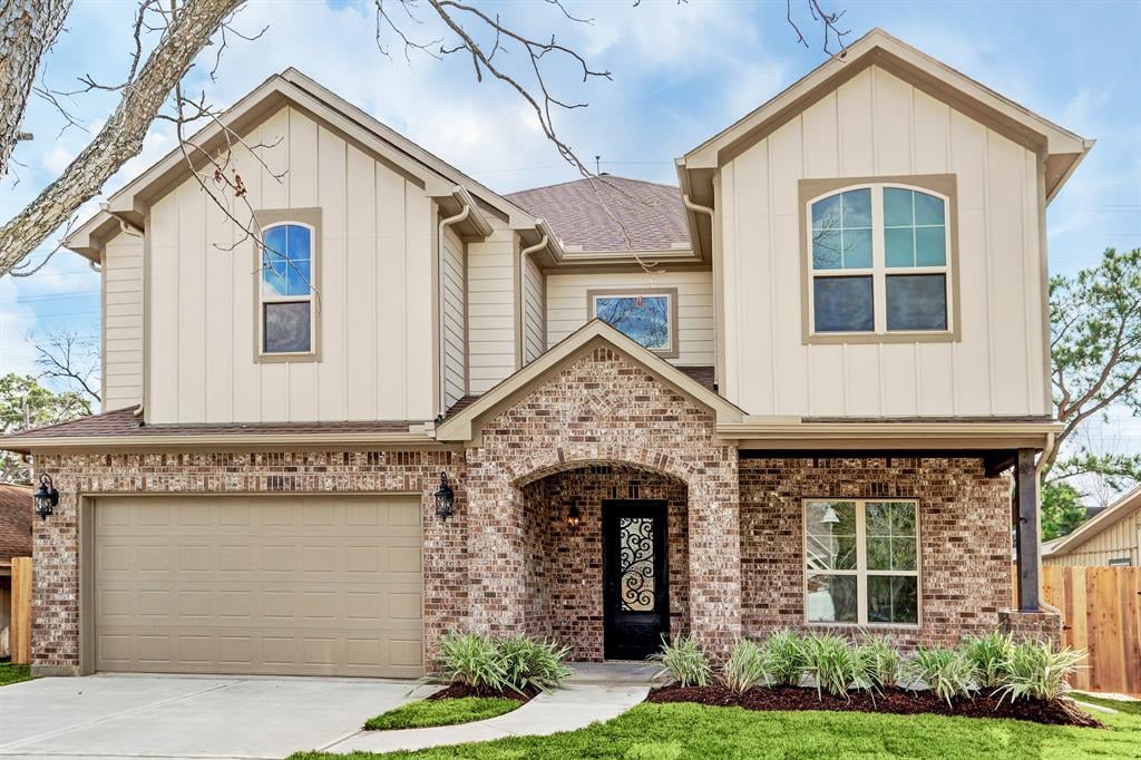 6507 Cindy Ln