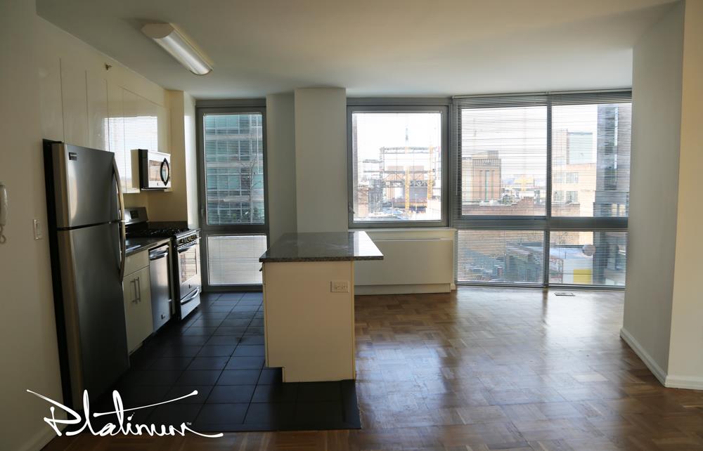 505 West 37th Street, Apt 4205