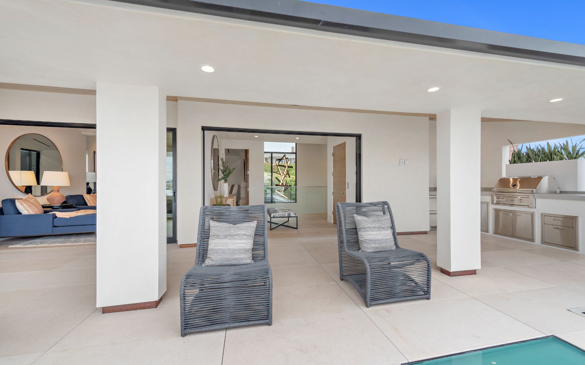 1653 Bayside Drive
