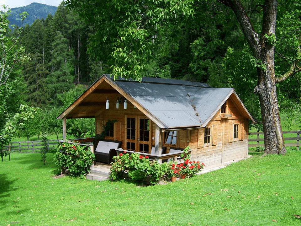 4 Reasons to Consider Buying a Tiny House