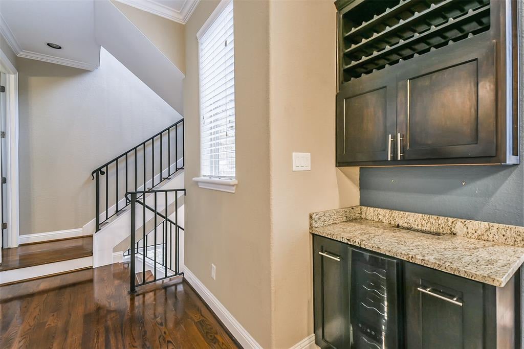 1610 Knox Street Unit B