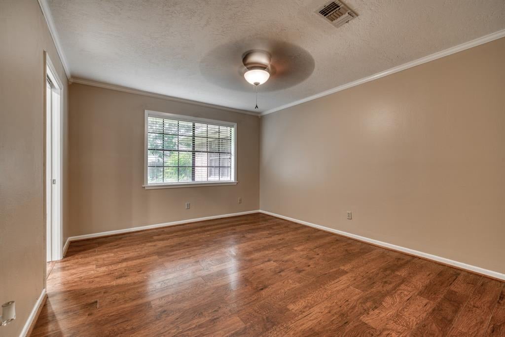 1502 Leslie D Ln Brenham, Tx 77833