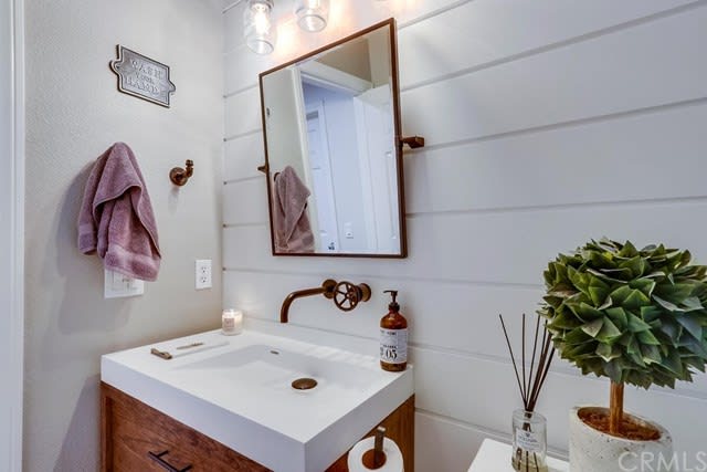 2639 Orange Avenue, Costa Mesa