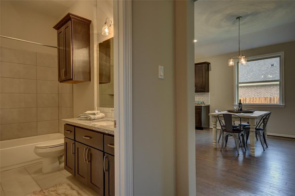 42 Briarwood Lane Bellville, Tx 77418