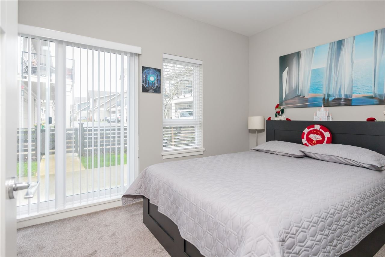 303-1784 Osprey Dr