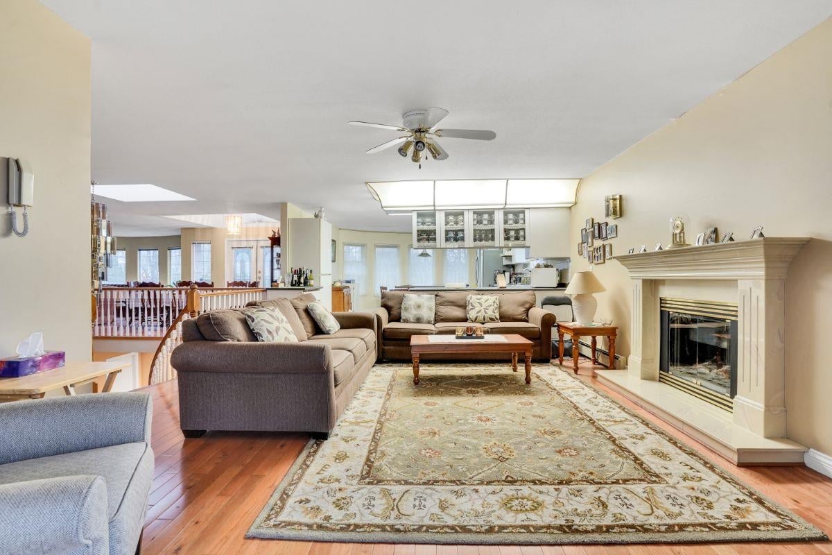 7562 Cariboo Road Rd, Burnaby