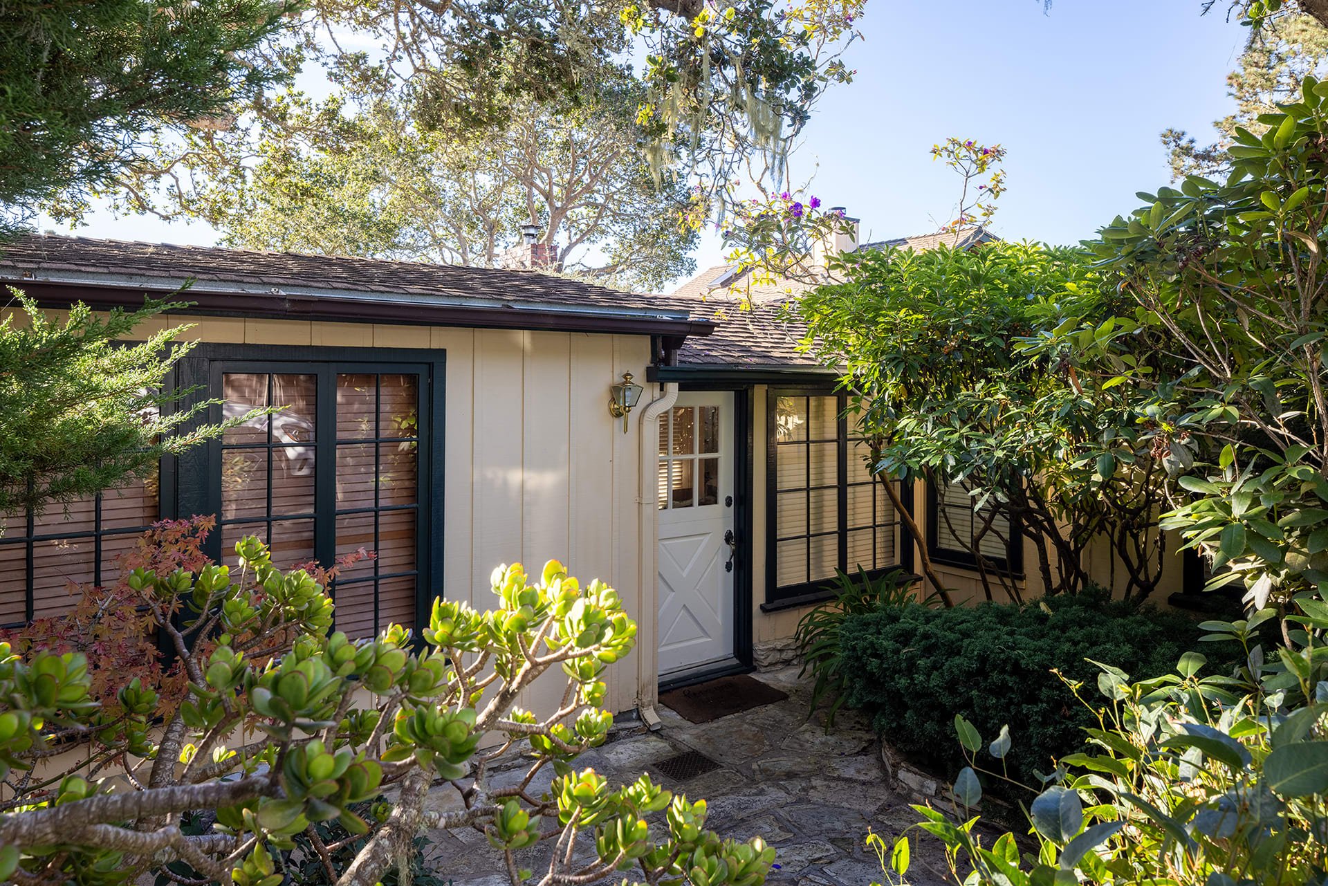 Carmel Pearl - 24656 Guadalupe St