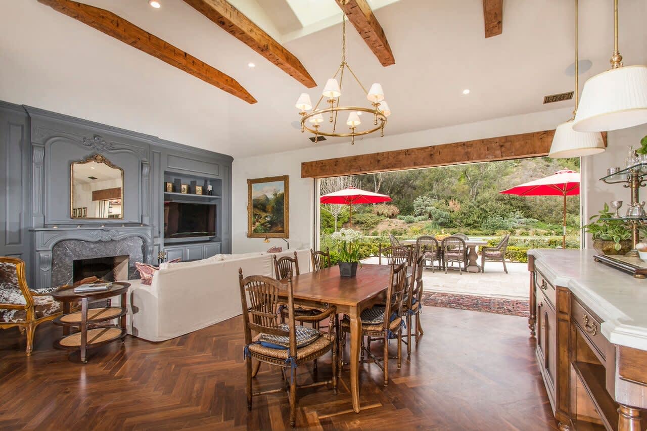 5406 Calzada Del Bosque Rancho