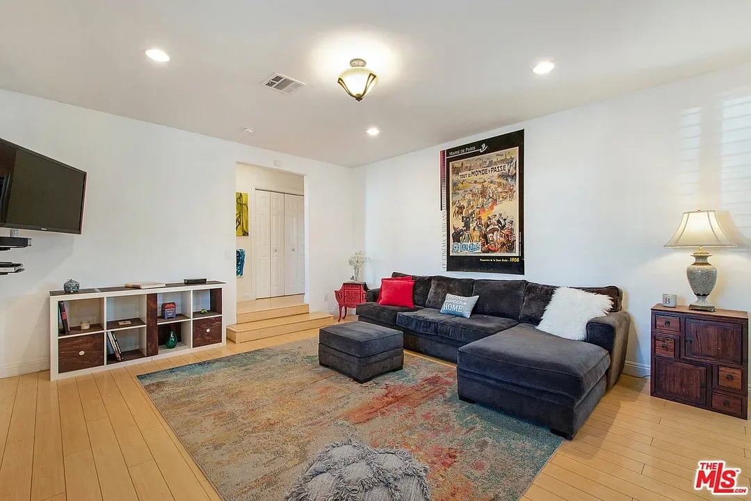 4450 W 63rd St