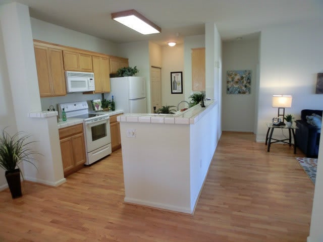 250 Santa Fe Terrace #319