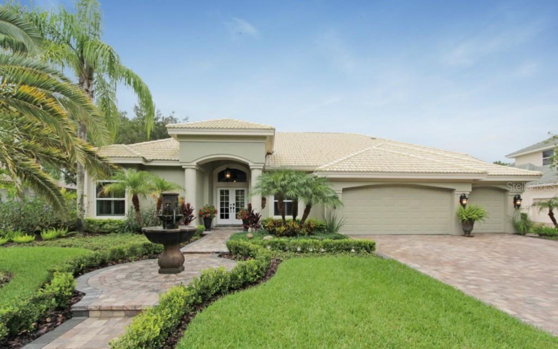 5037 WESLEY DR