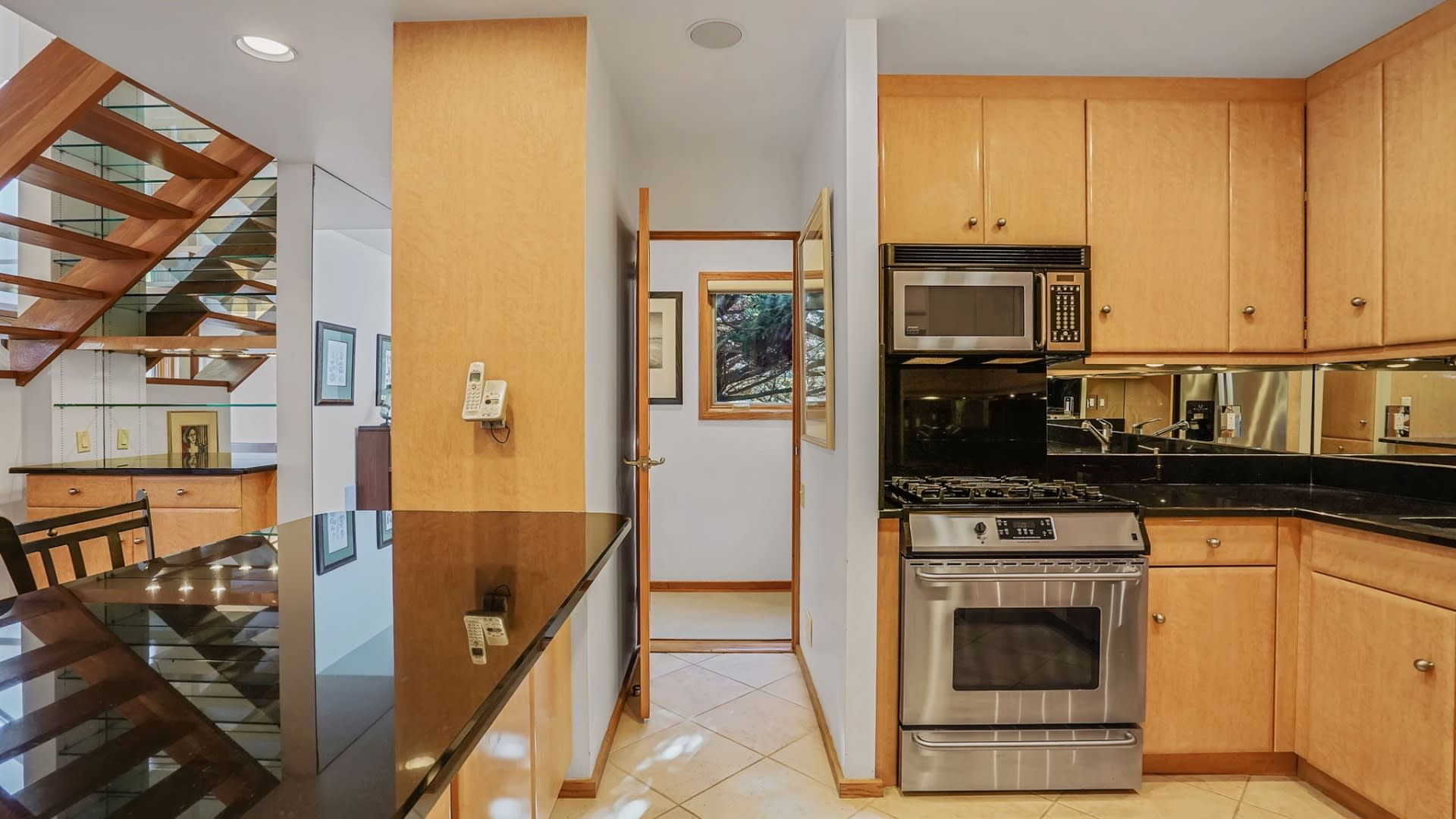 8 Appaloosa Court
