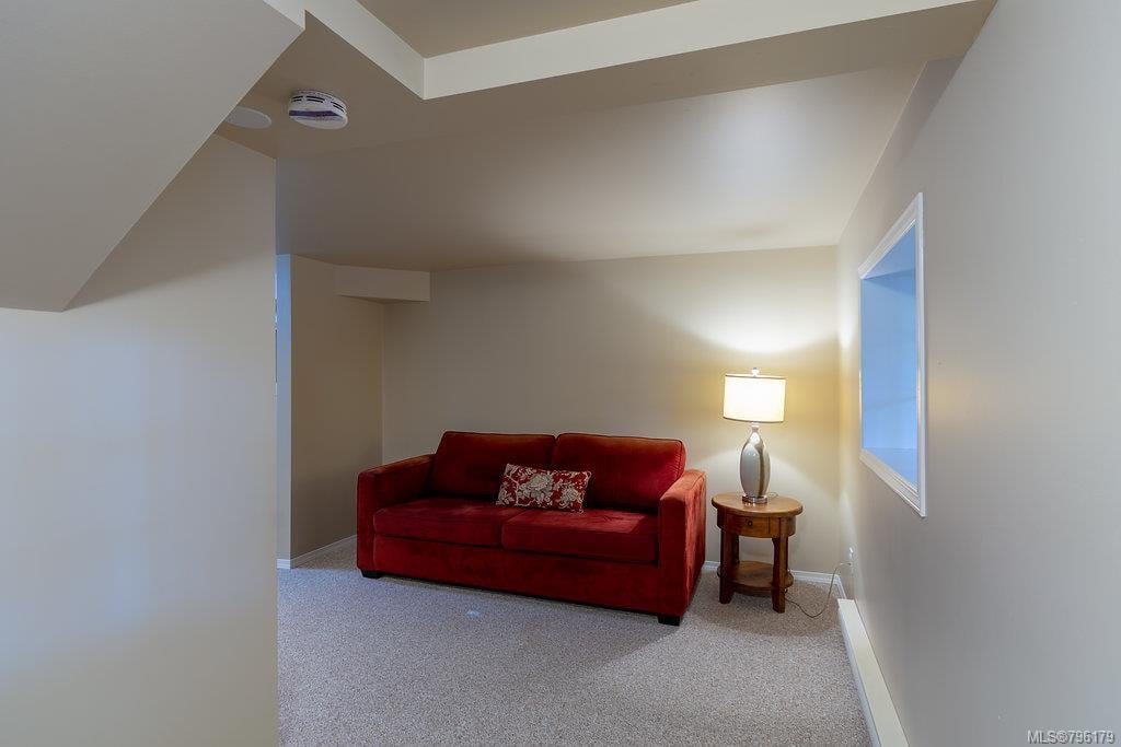 1139 Camrose Cres