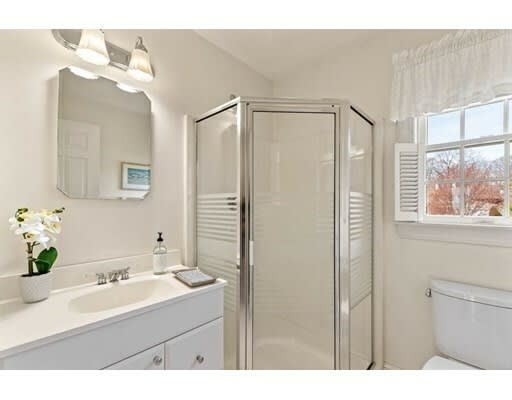 5 Twin Light Cir