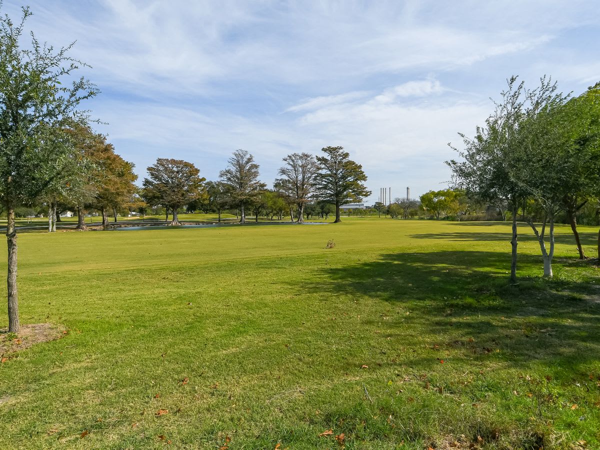 406 Rilla Vista Dr