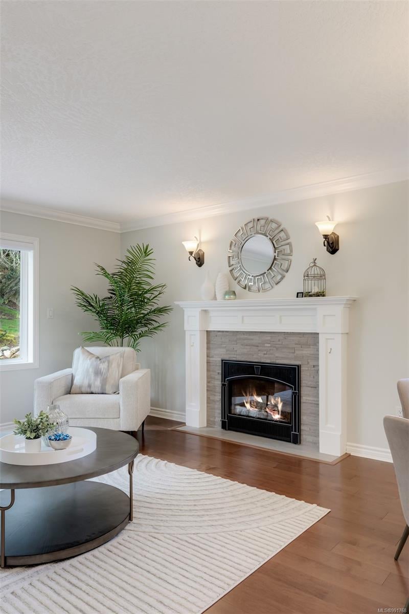 32-108 Aldersmith Pl