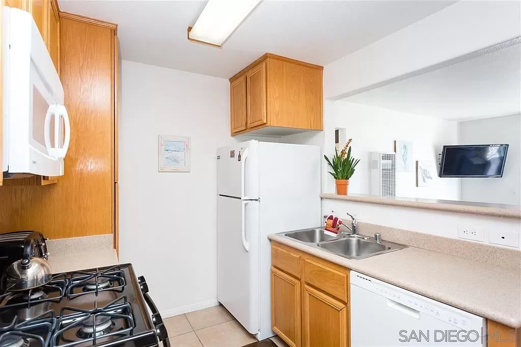 3253 Ocean Front Walk