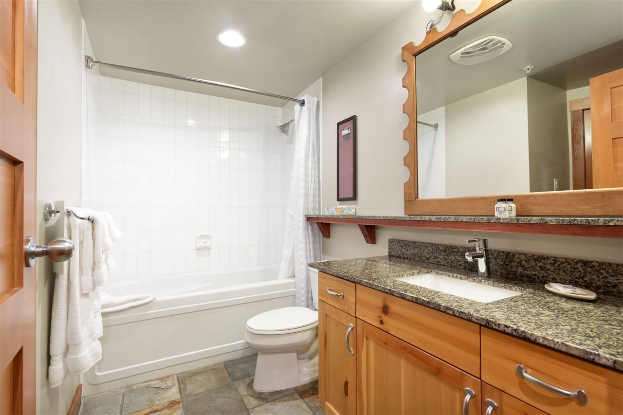 420C-2036 London Ln