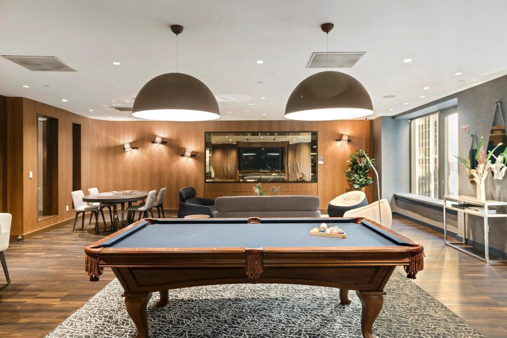 75 Wall Street, Apt 20-M