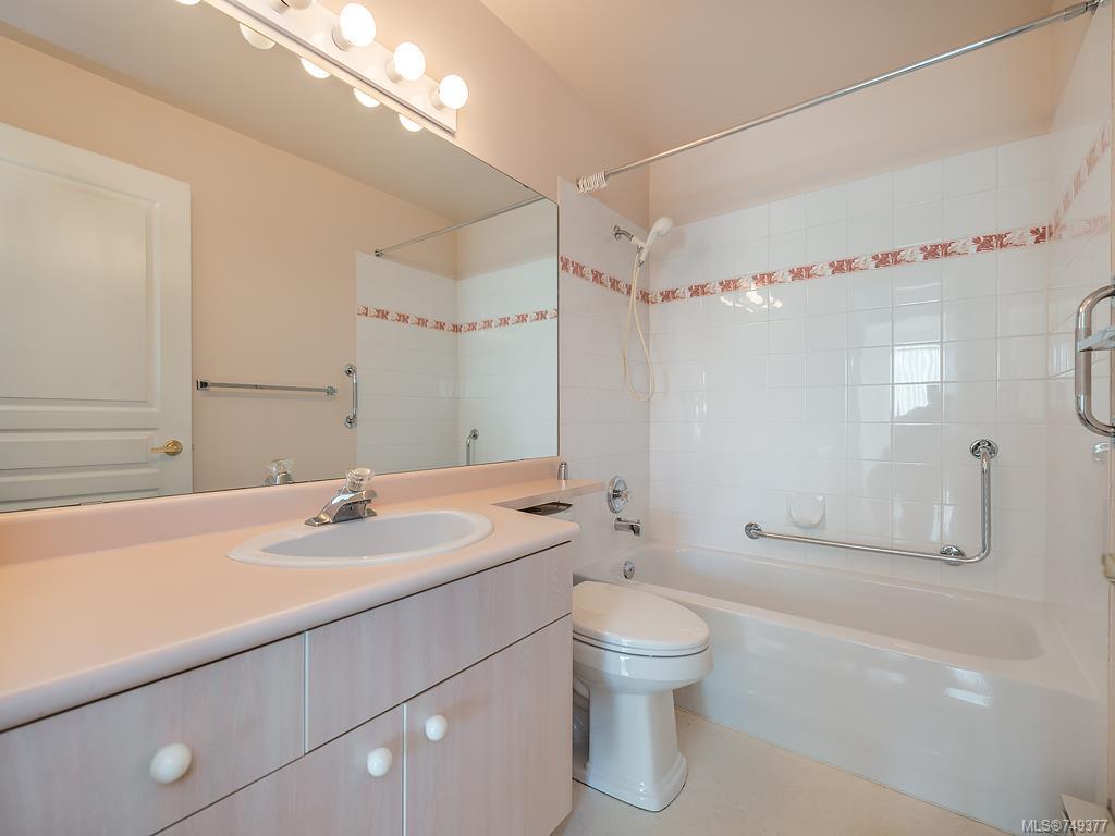 405-898 Vernon Ave