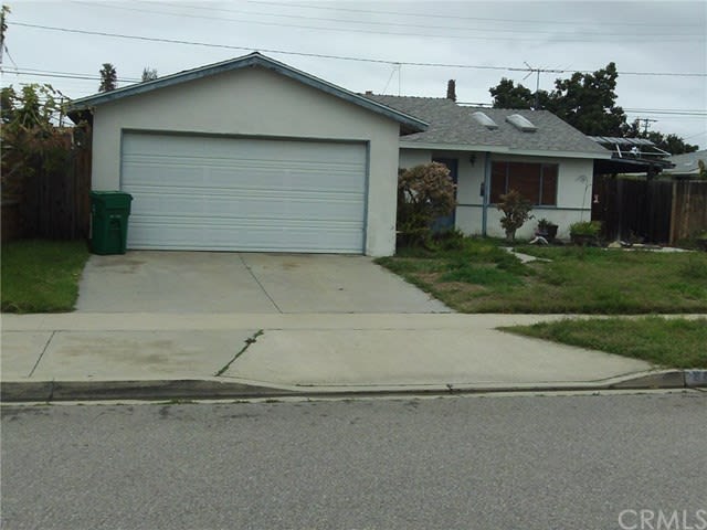 8791 Montrose Ave