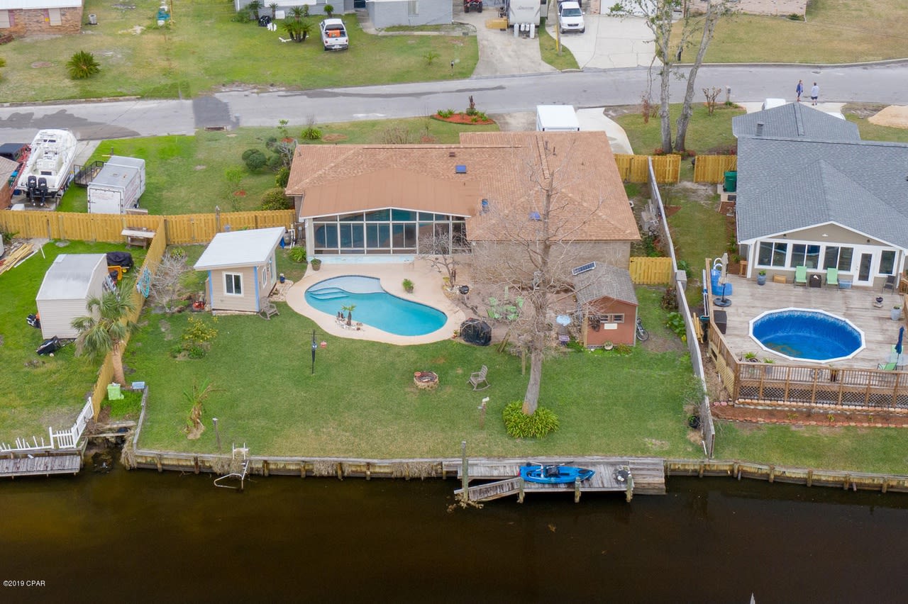 1544 Donna Avenue