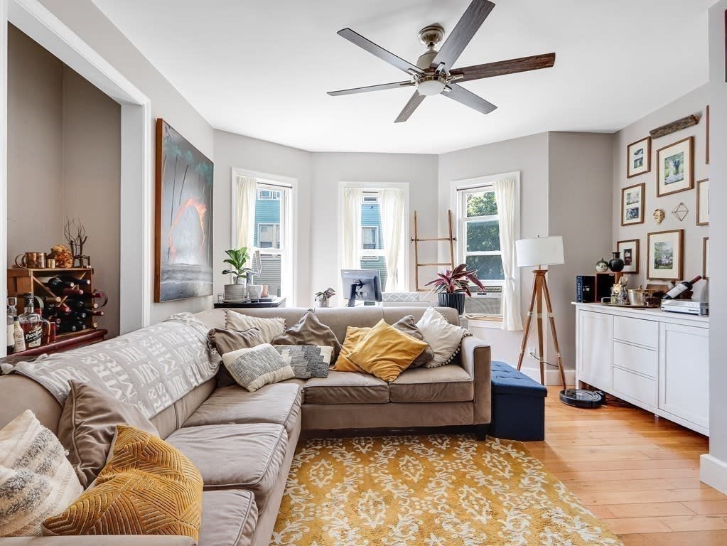 24 Gayland St, #2