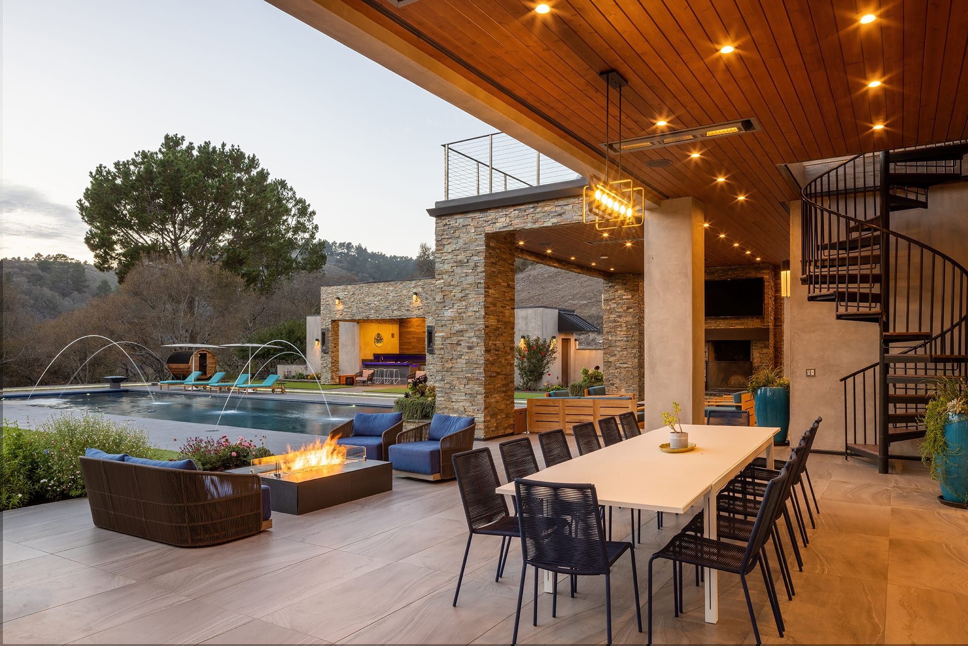 Contemporary Turn-Key Estate in Tehama - 10 Alta Madera Ave
