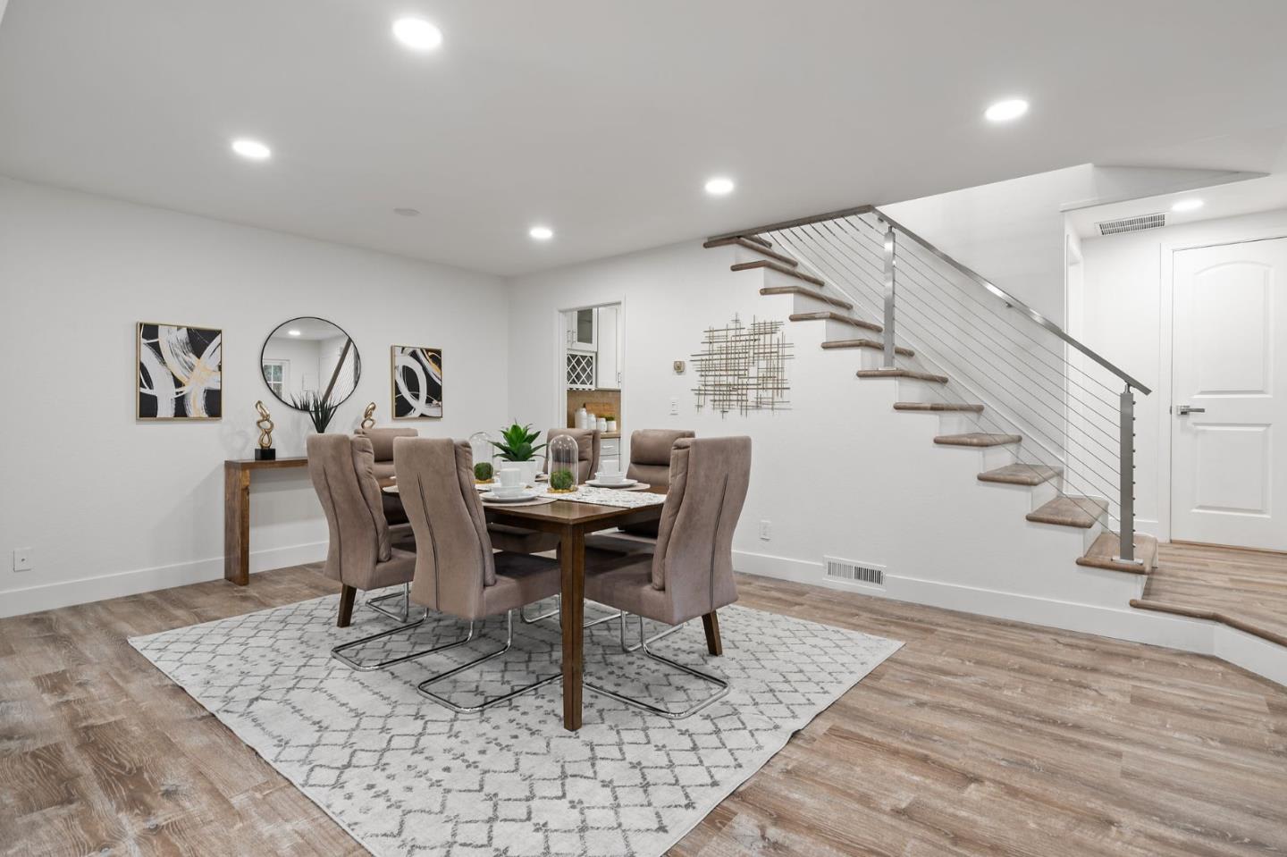 146 Pine Wood Ln